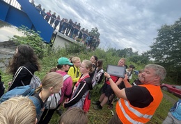 B9C55AFA-AFD3-433C-A2E5-59AFDBC45BBD